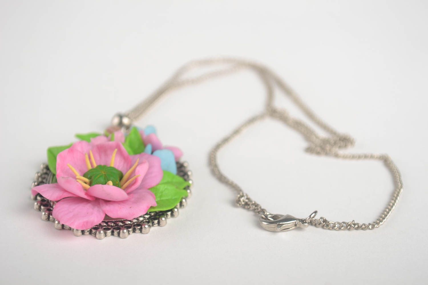 Handmade Porzellan Schmuck Blumen Anhänger Accessoire für Frauen mit rosa Blumen foto 4