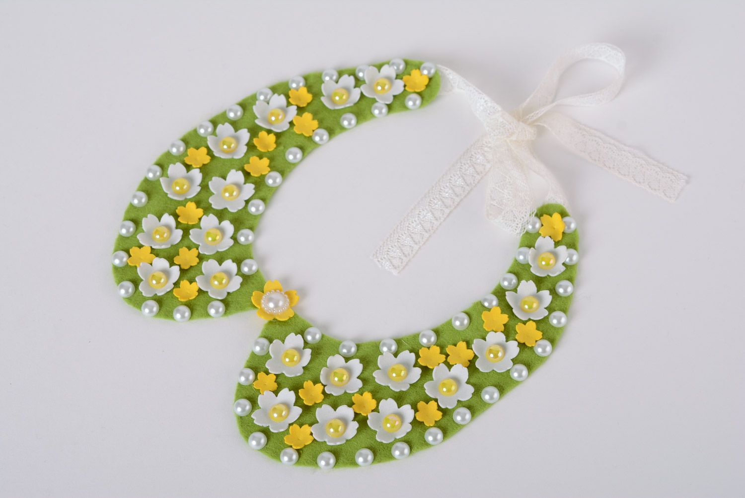 Women's handmade evening design felt flower necklace with beads photo 3