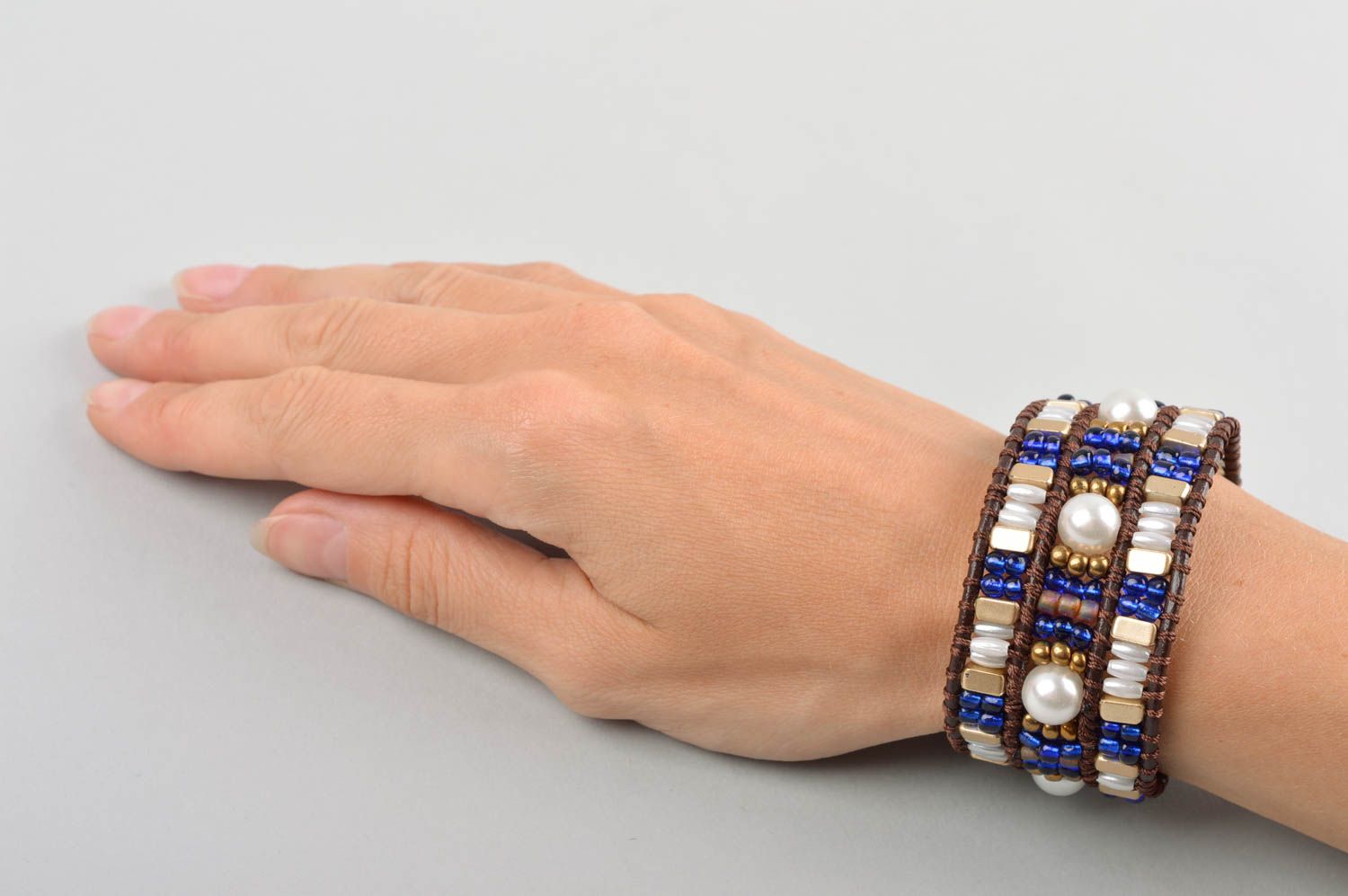 Large Bracelet perles rocaille cuir Bijou fait main bleu Accessoire femme design photo 5