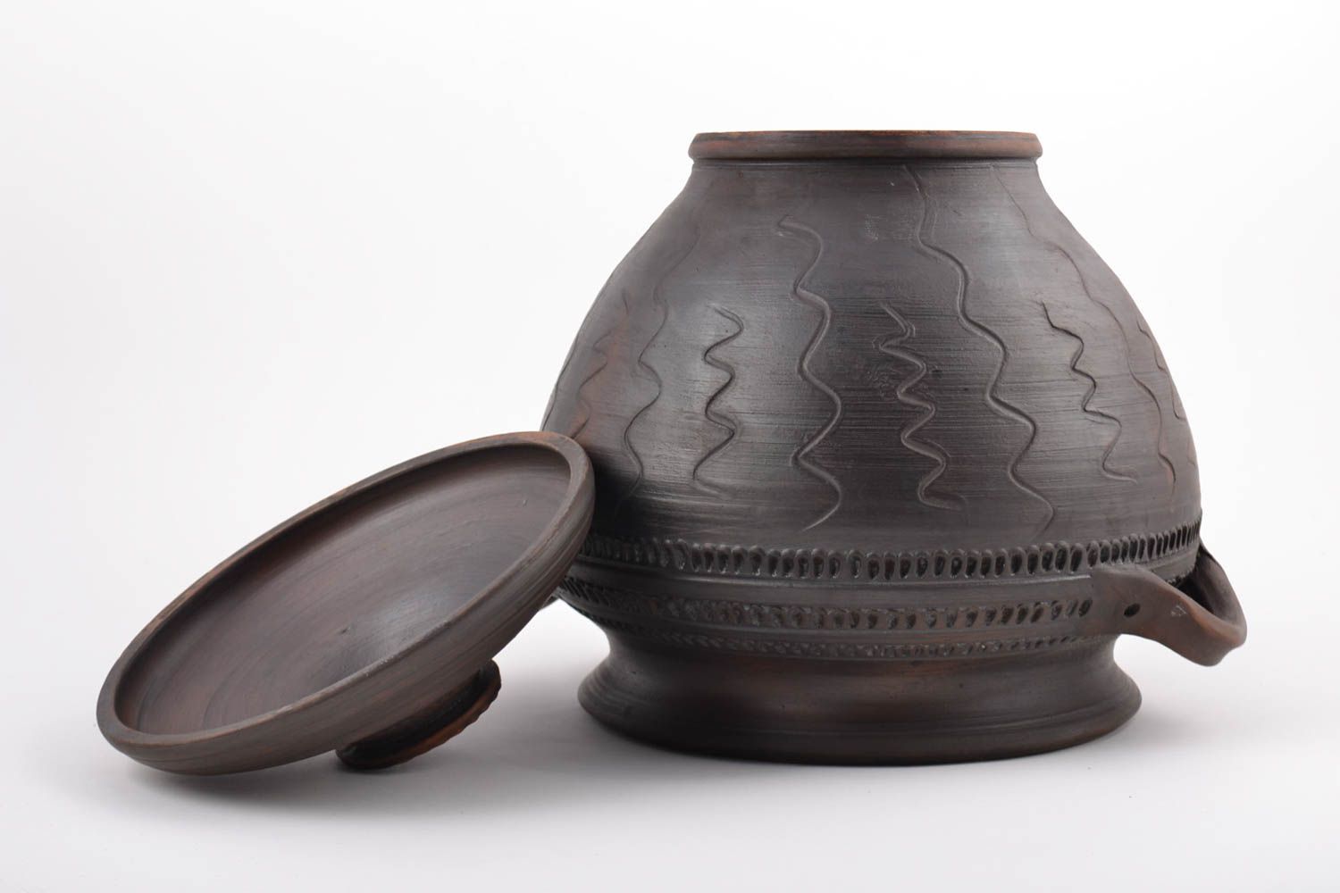 Joli pot en céramique 5 litres avec couvercle fait main de couleur marron photo 5