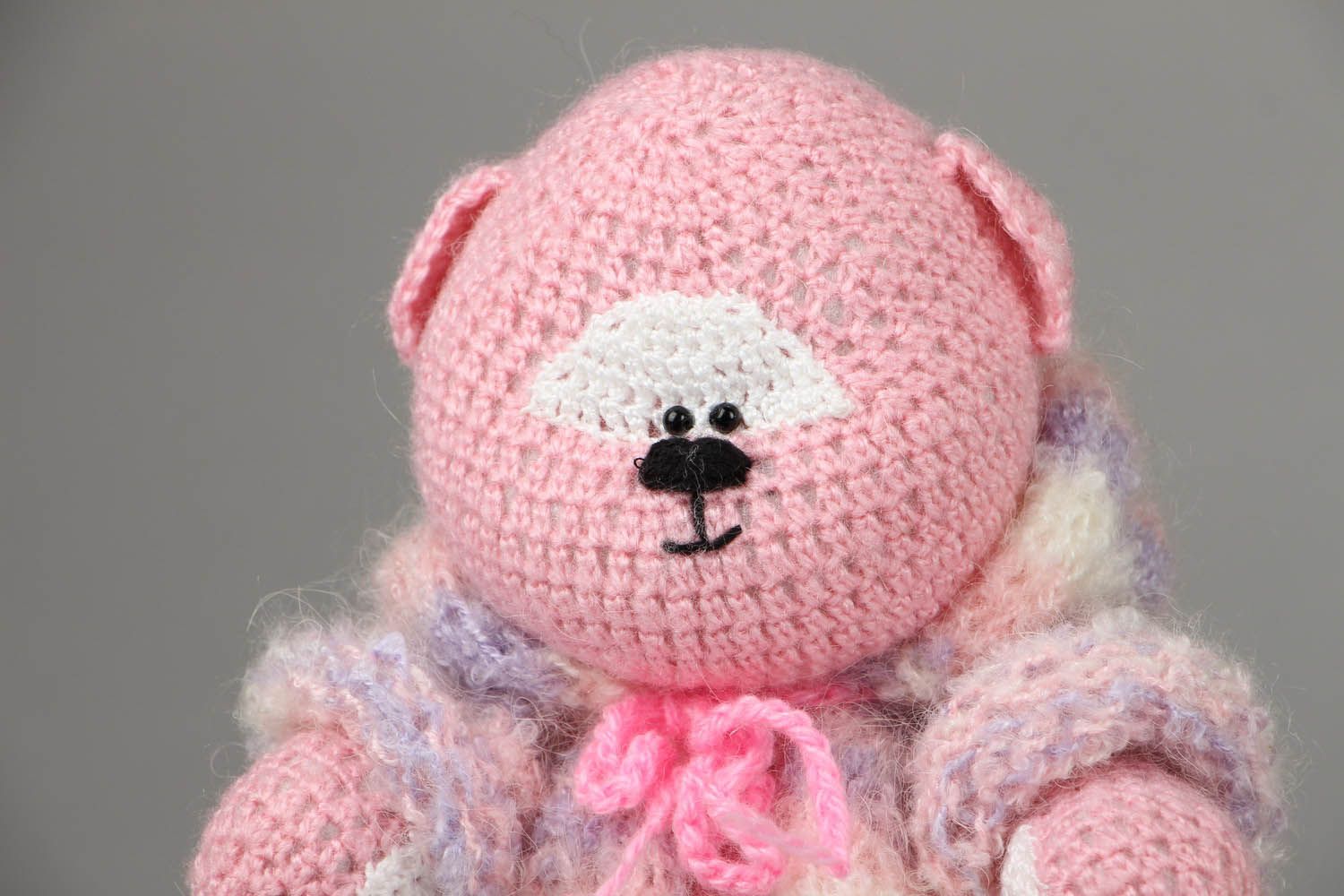 Knitted bear photo 2