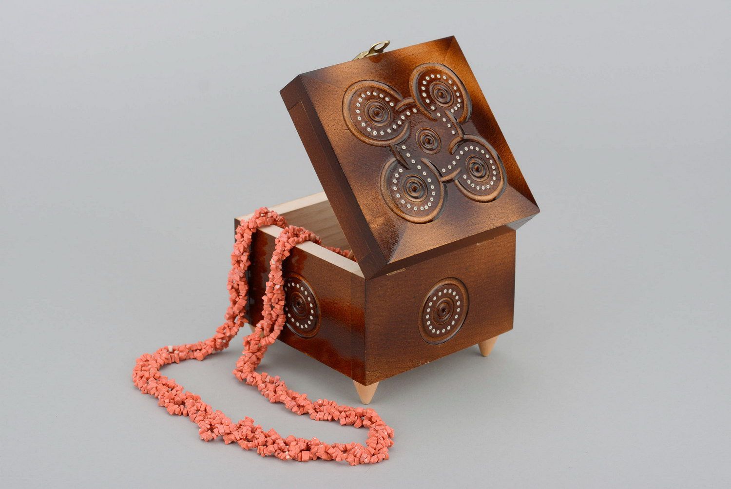 Boîte en bois à bijoux faite main photo 3