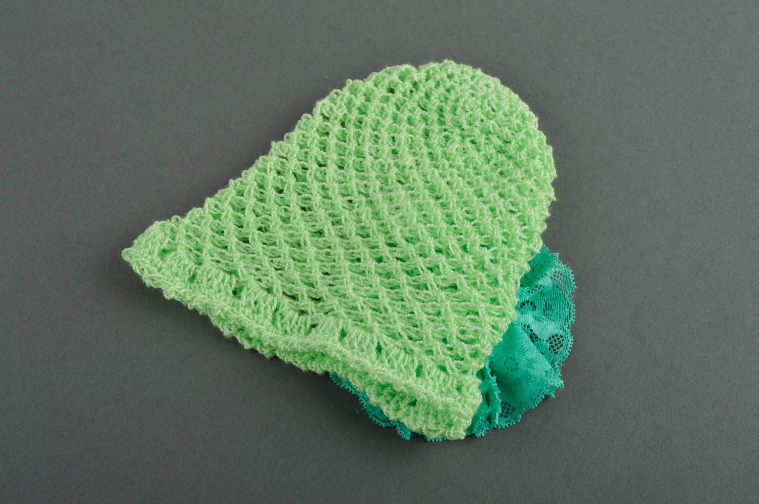 Gorro tejido artesanal verde con flor ropita para recién nacidos gorro para bebé foto 3