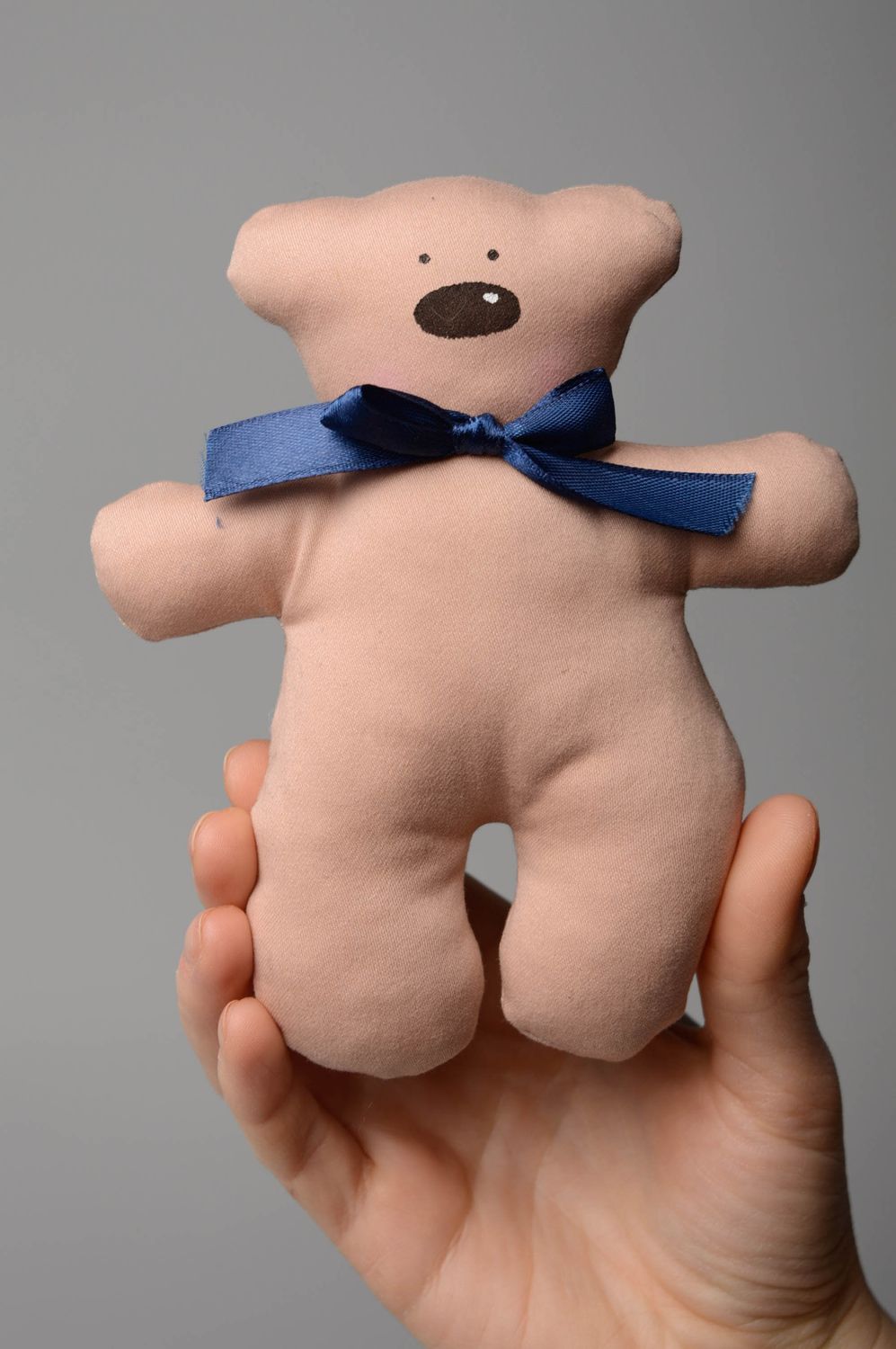 Мягкая игрушка ручной работы из ткани Большой бежевый медведь фото 4