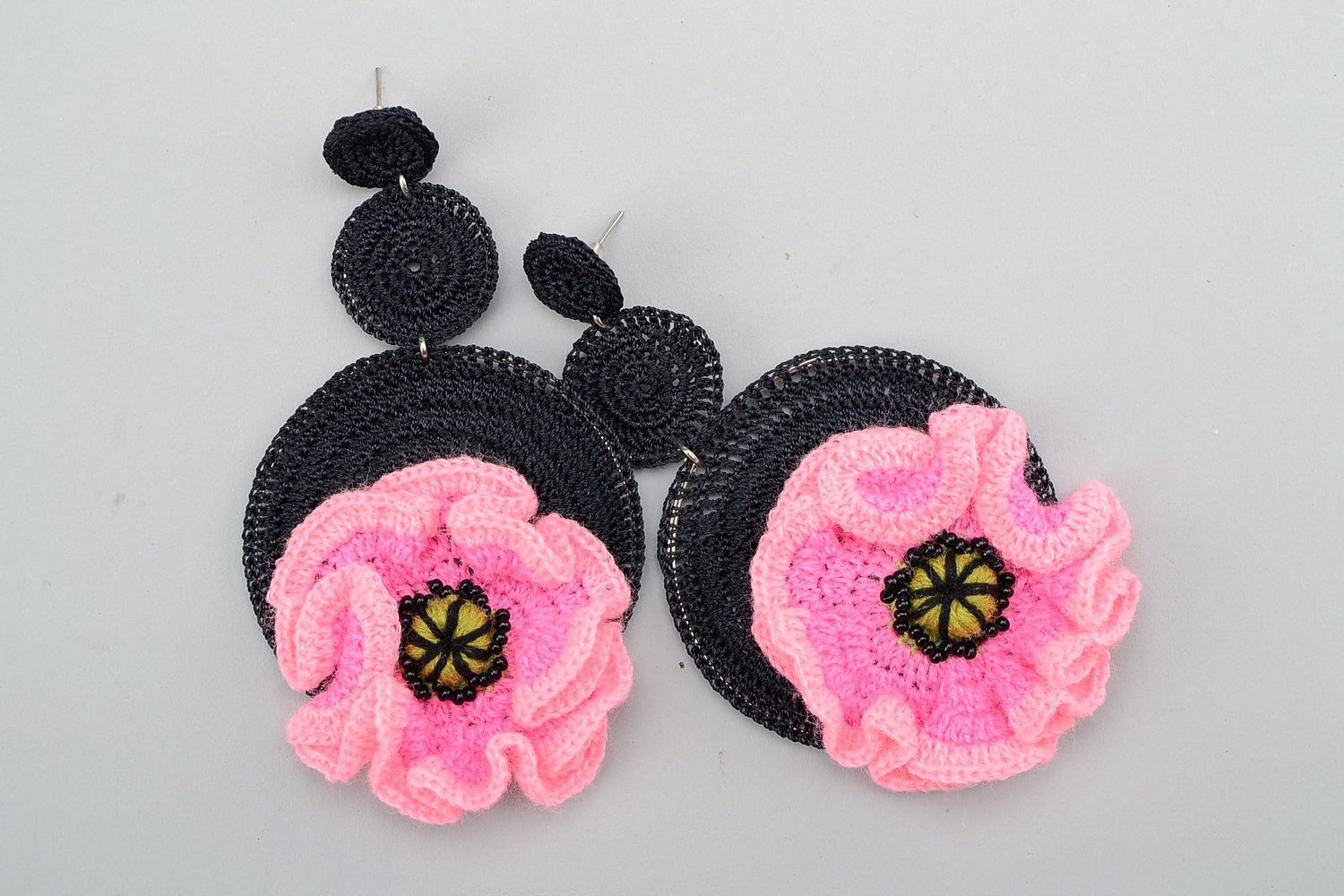 Crocheted earrings with flower photo 2