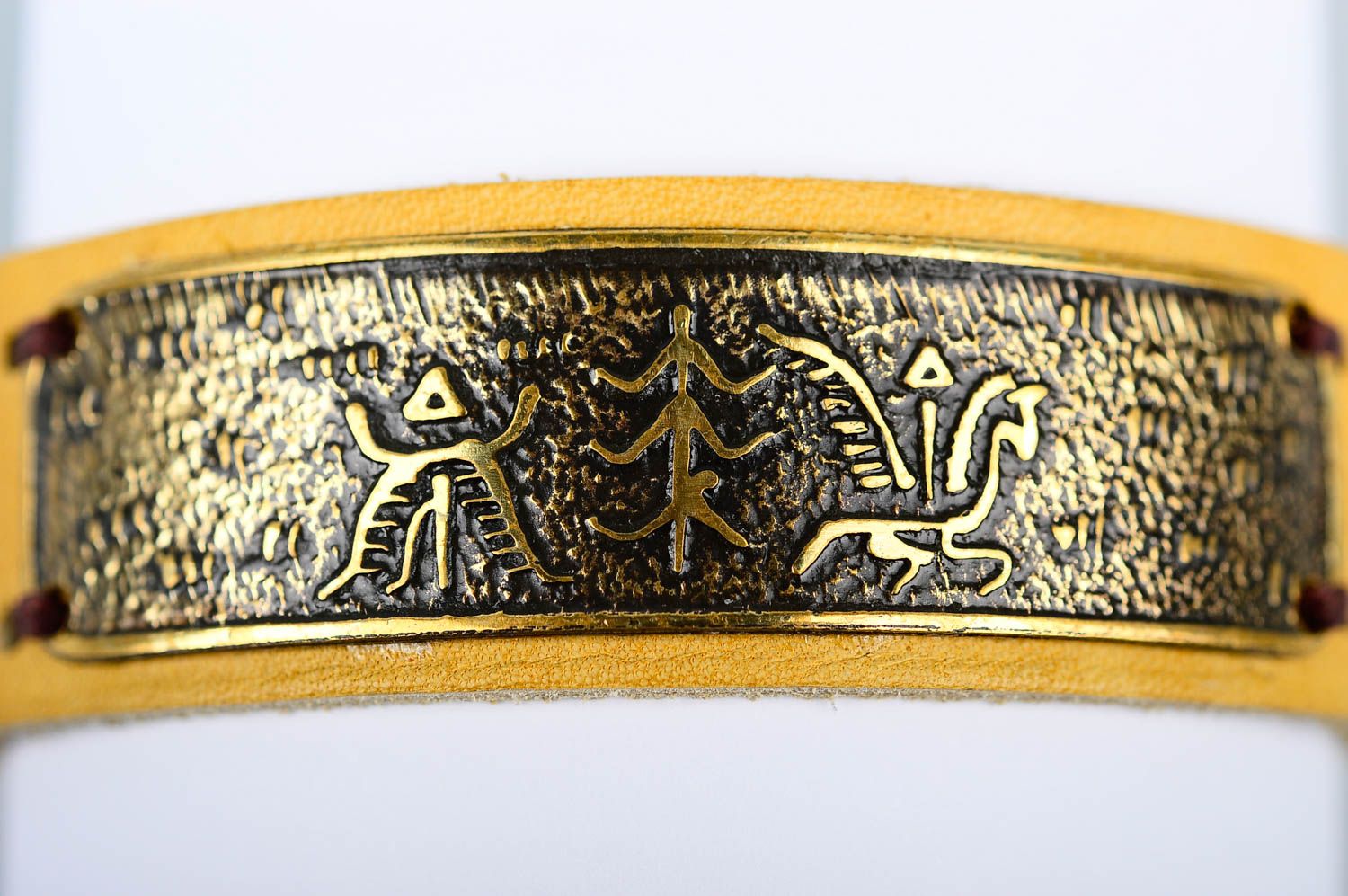 Кожаный браслет ручной работы желтый браслет на руку украшение из кожи фото 4