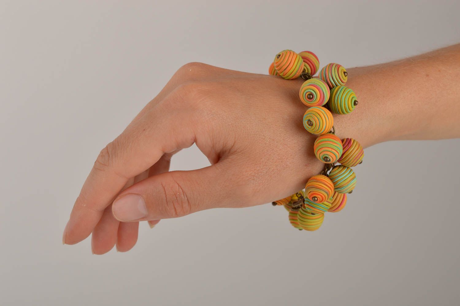Greller Polymer Schmuck handmade Geschenk für Frauen Schmuck Armband mit Kugeln  foto 3