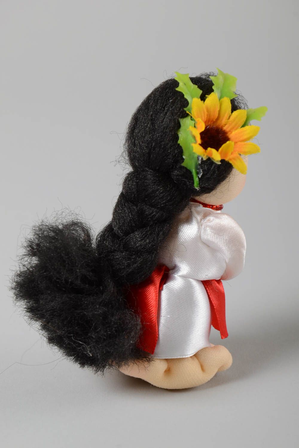 Handmade Stoff Spielzeug Haus Dekoration Geschenkidee für Freundin Stoff Puppe foto 4