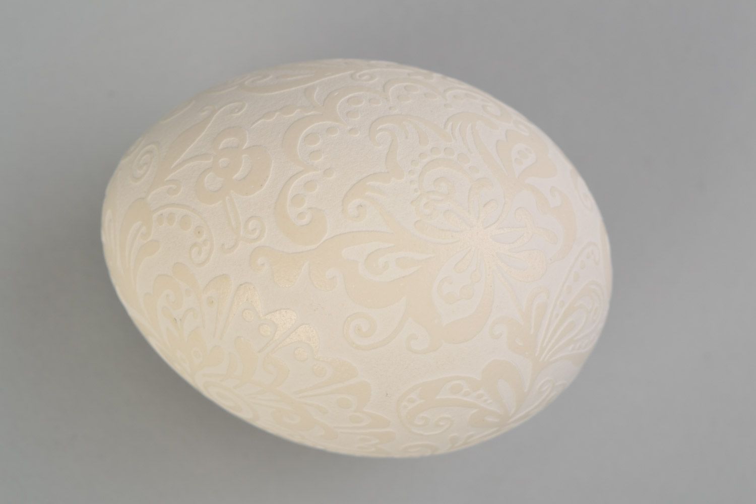 Handmade designer hollow chicken egg etched with vinegar for Easter decor photo 3