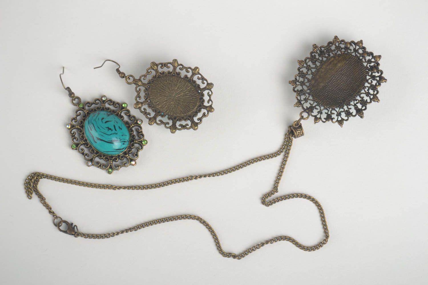 Bijoux faits main Pendentif et boucles d'oreilles bleus ovales Cadeau femme photo 2