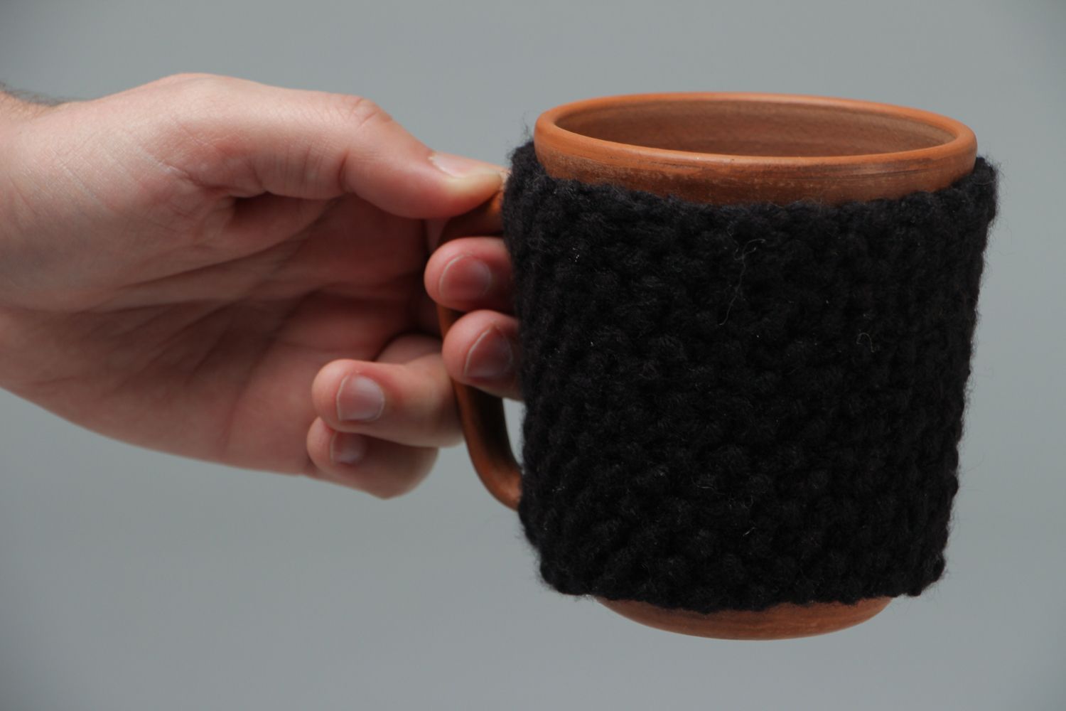 10 oz clay terracotta color cup with handle and black knitted cover photo 4
