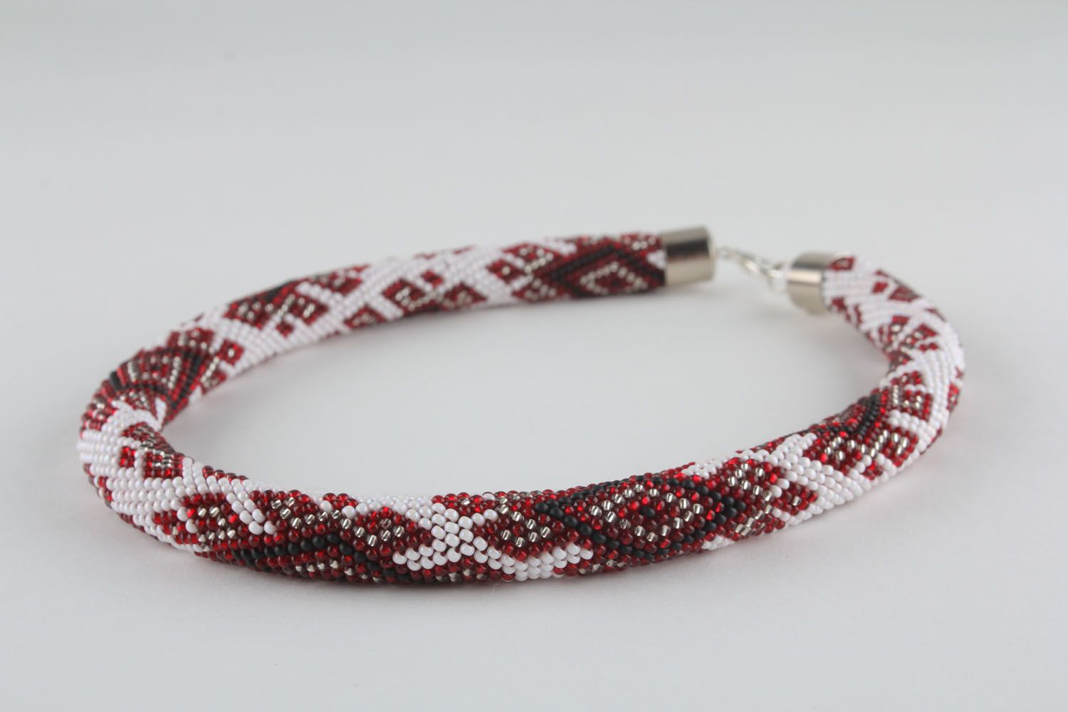 Ethnic beaded rope necklace photo 2