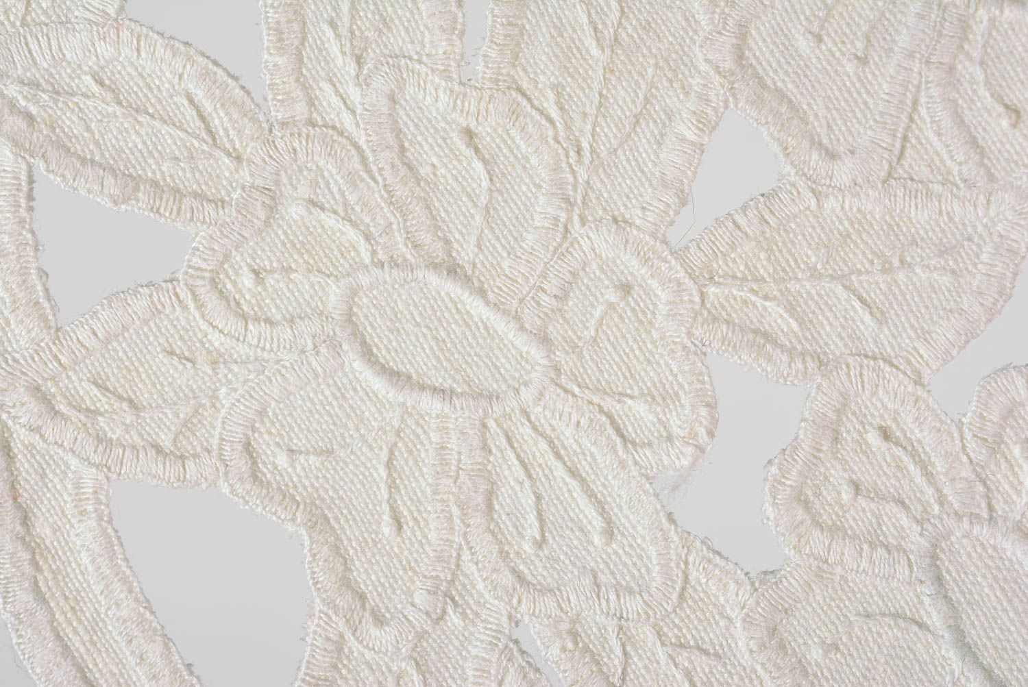Льняная салфетка ручной работы кружевная салфетка белая цветочная ришелье лен фото 4
