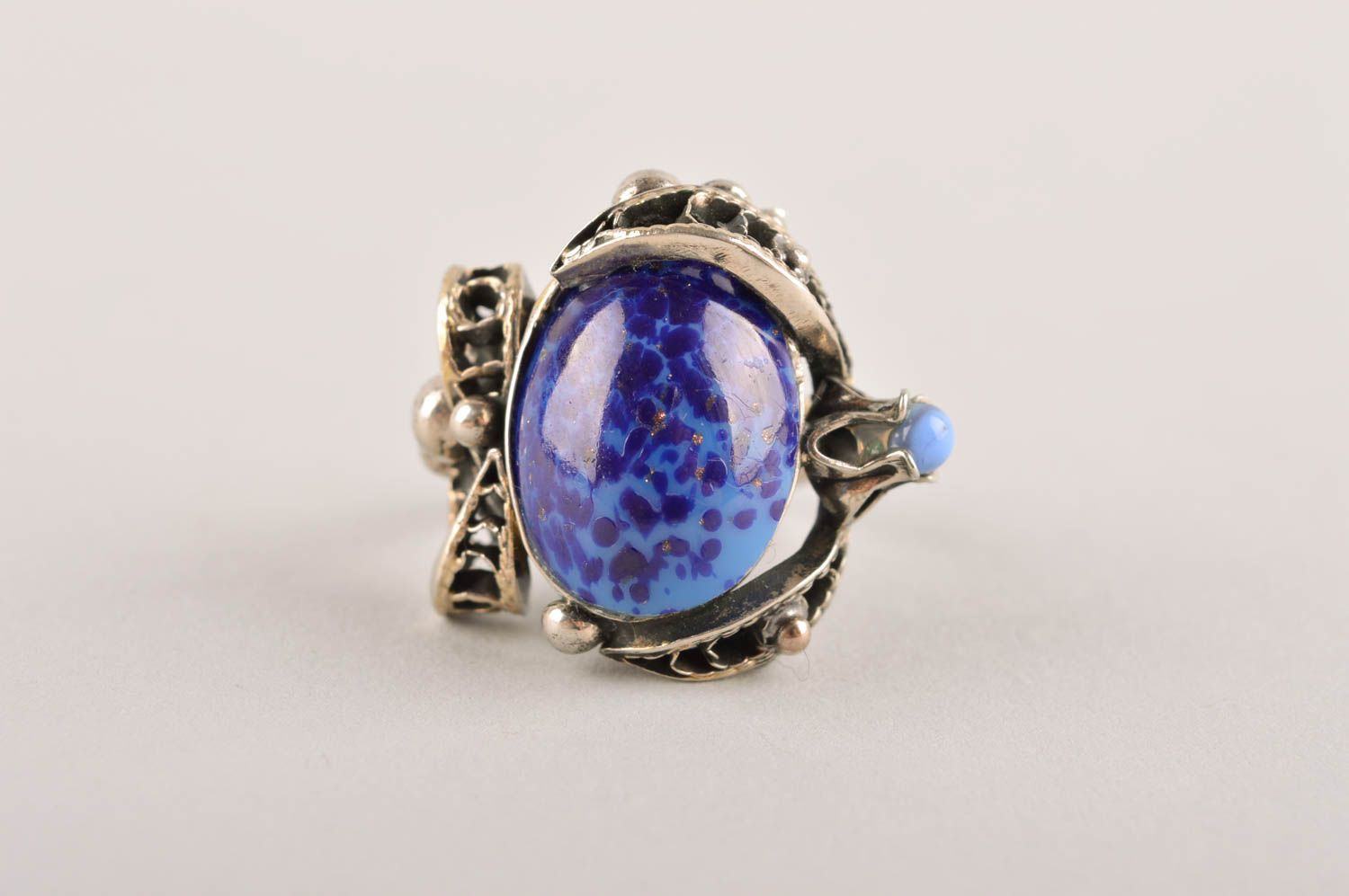 Metall Ring handgeschaffen Ring am Finger stilvoller Damen Modeschmuck blau foto 2