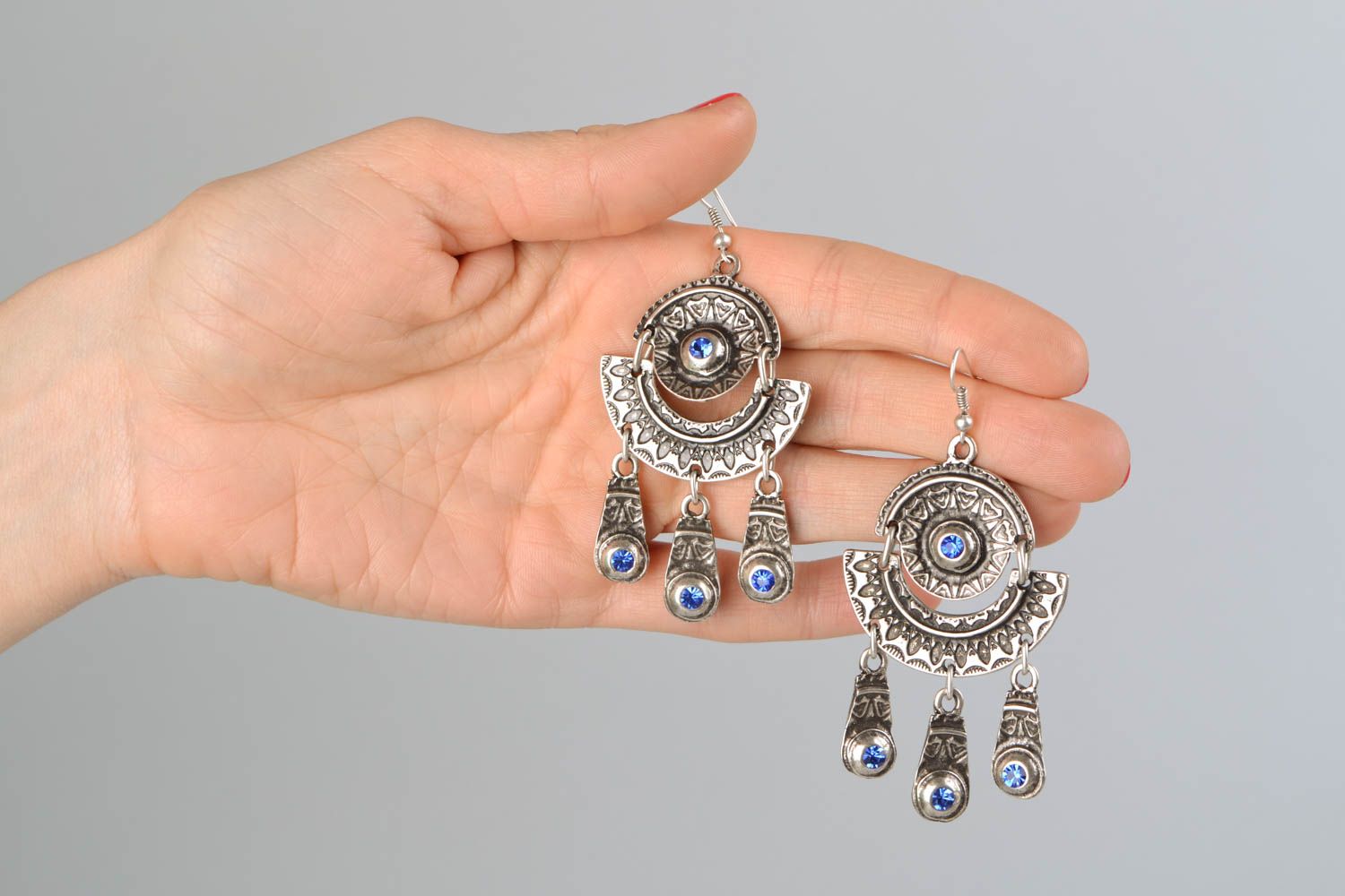 Beautiful unusual netal earrings in ethnic style photo 2