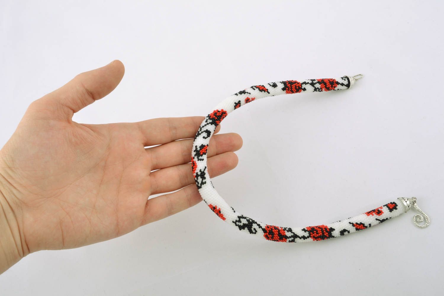 Beaded cord necklace in Ukrainian style photo 4