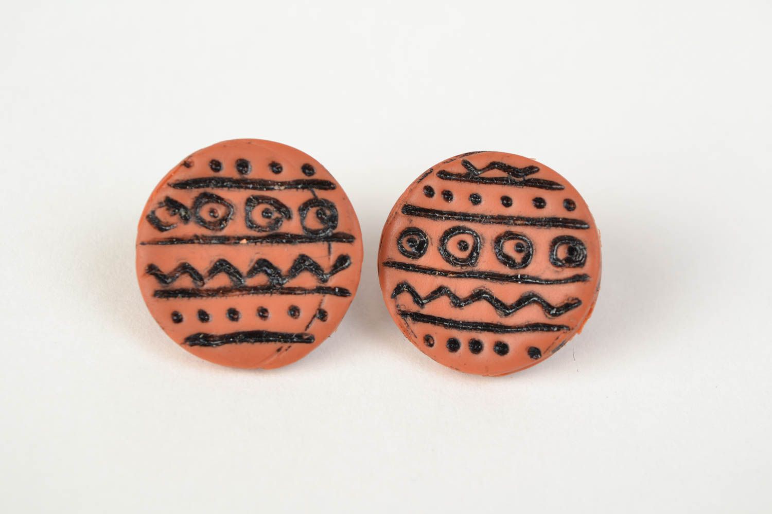 Handmade polymer clay round earrings painted with acrylics photo 2