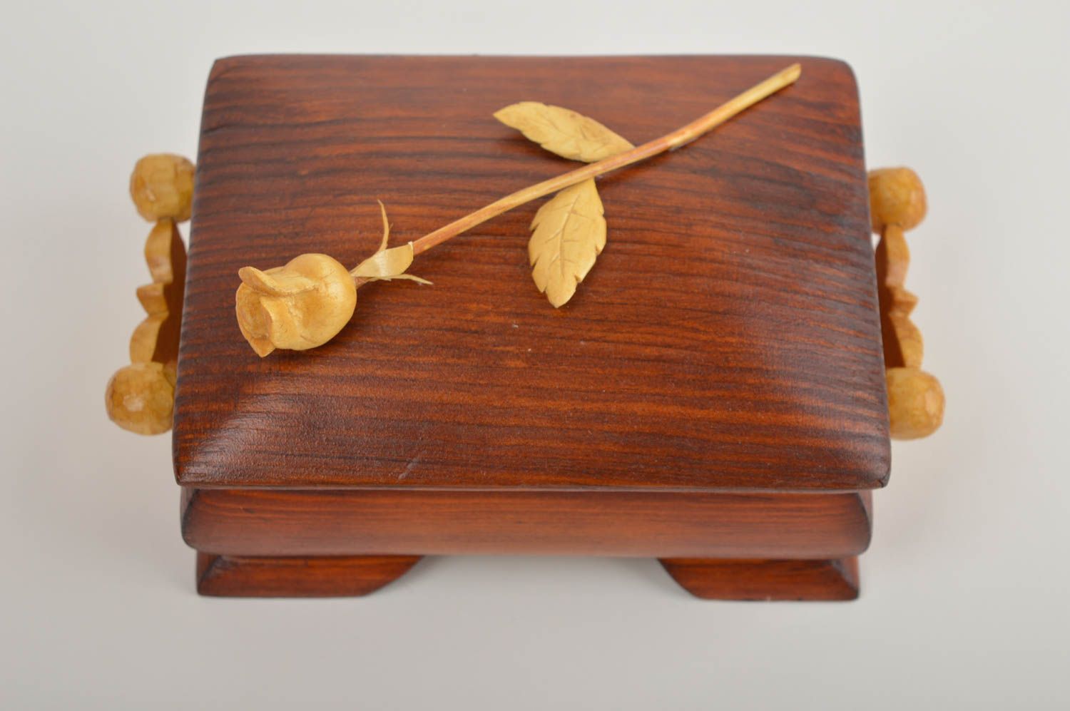 Handmade Holzkiste mit Deckel Schmuck Dose Schatulle aus Holz mit Verzierung foto 5