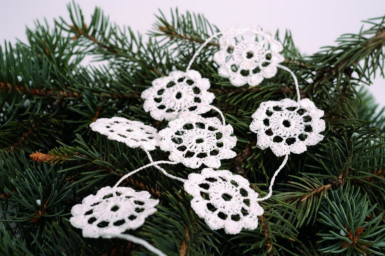 Christmas tree garland Snowflakes photo 2
