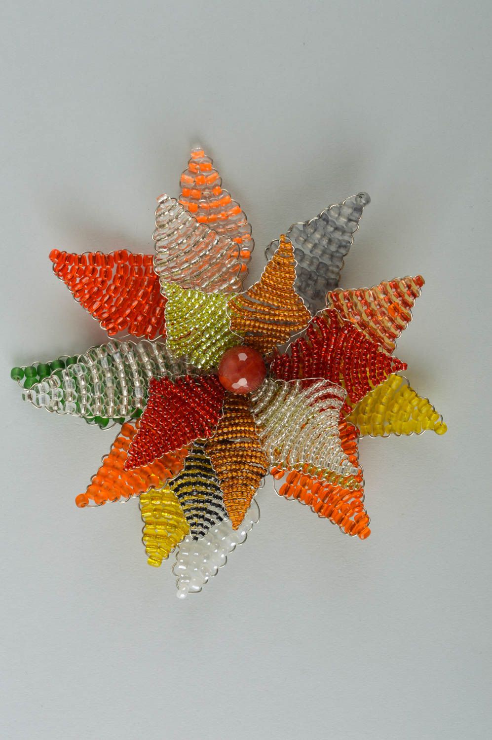 Broche fleur multicolore Bijou fait main perles rocaille design Cadeau femme photo 2