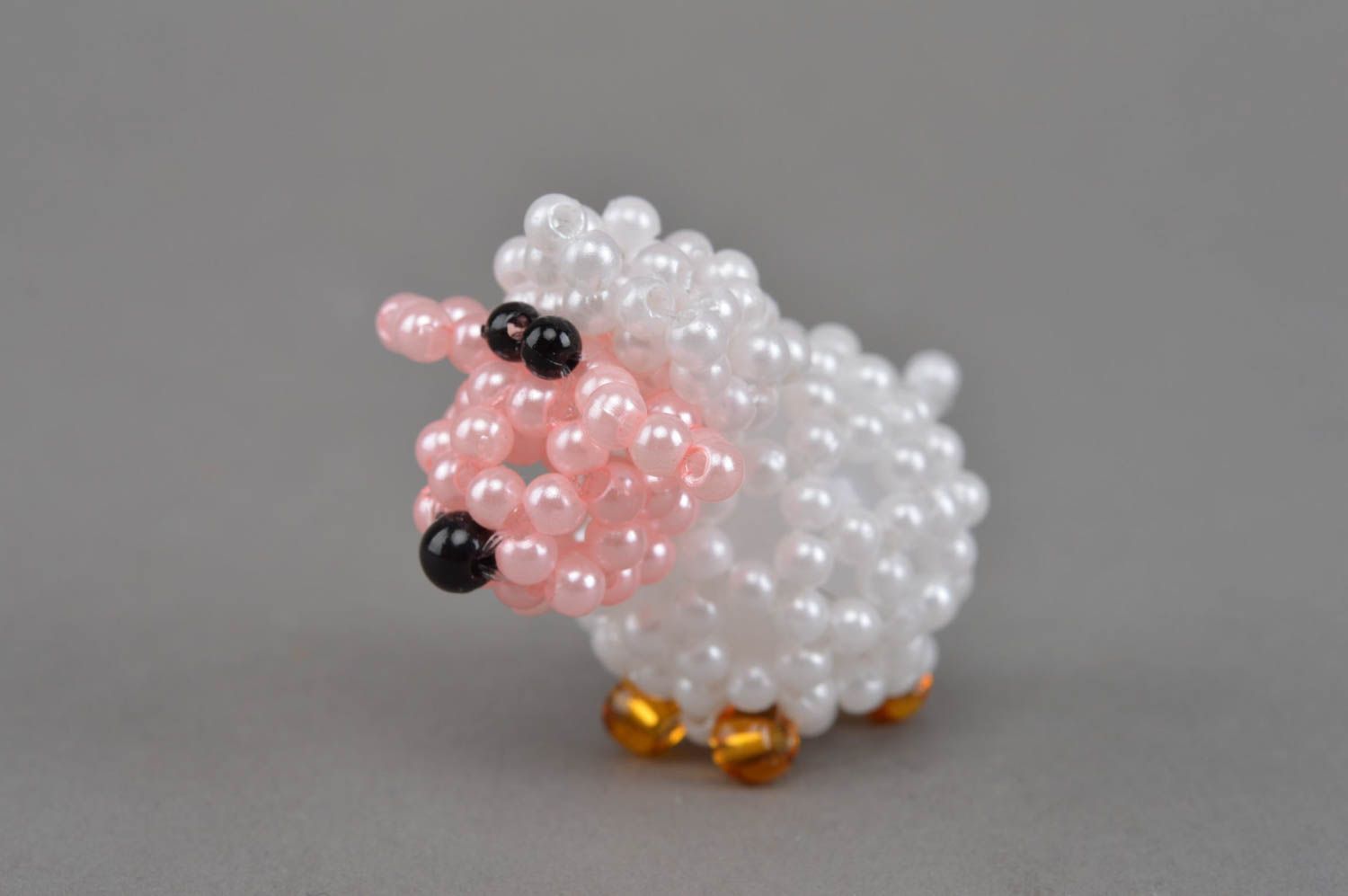 Small handmade designer woven bead figurine of white sheep for home decor photo 2