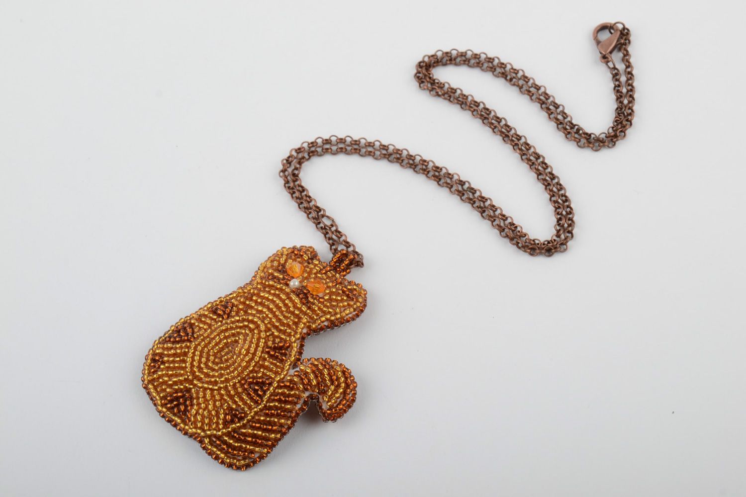 Handmade designer beaded neck pendant on long chain in the shape of cat photo 2