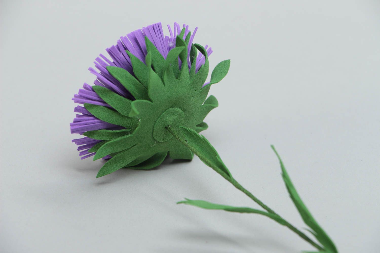 Dekorative Blume aus Textil Foamiran für Interieur Dekor handmade Violette Aster foto 3