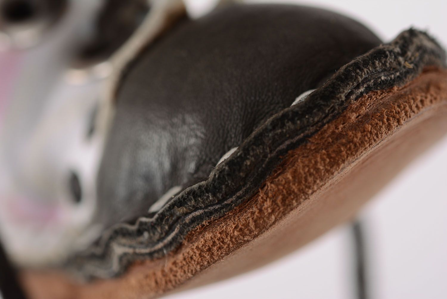Decorative leather shoe photo 5