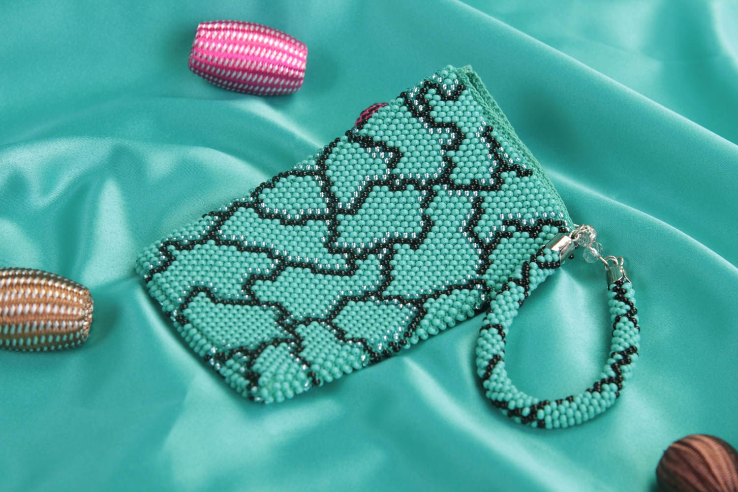 Handmade Handy Tasche Smartphone Schutzhülle Accessoire für Frauen aus Rocailles foto 1
