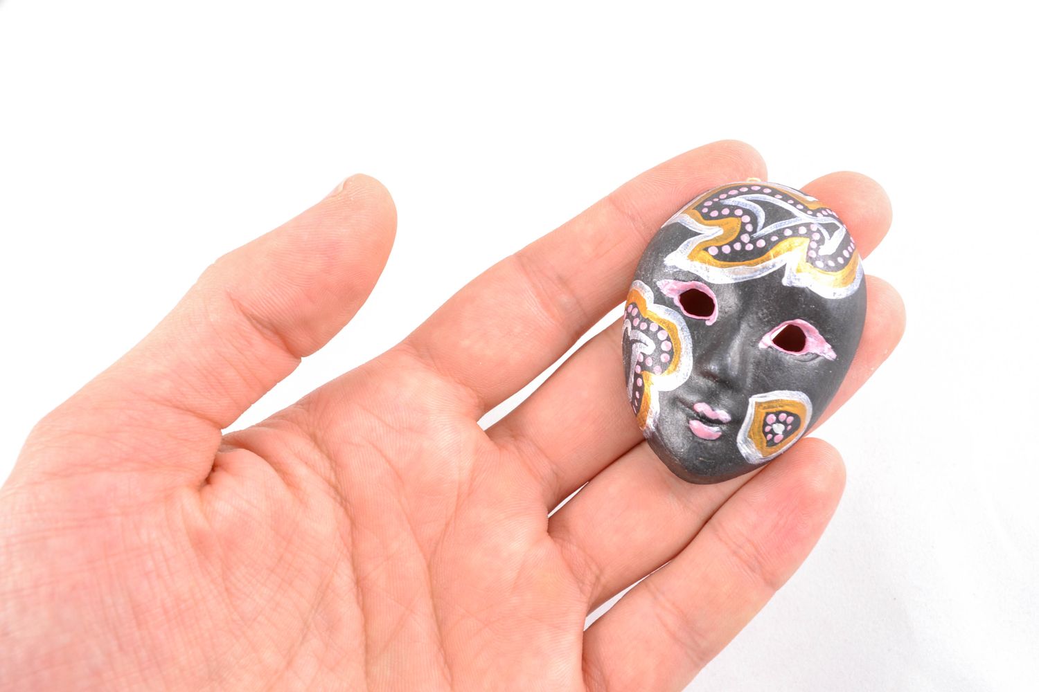 Maschera in ceramica piccola fatta a mano dipinta souvenir da parete originale  foto 1