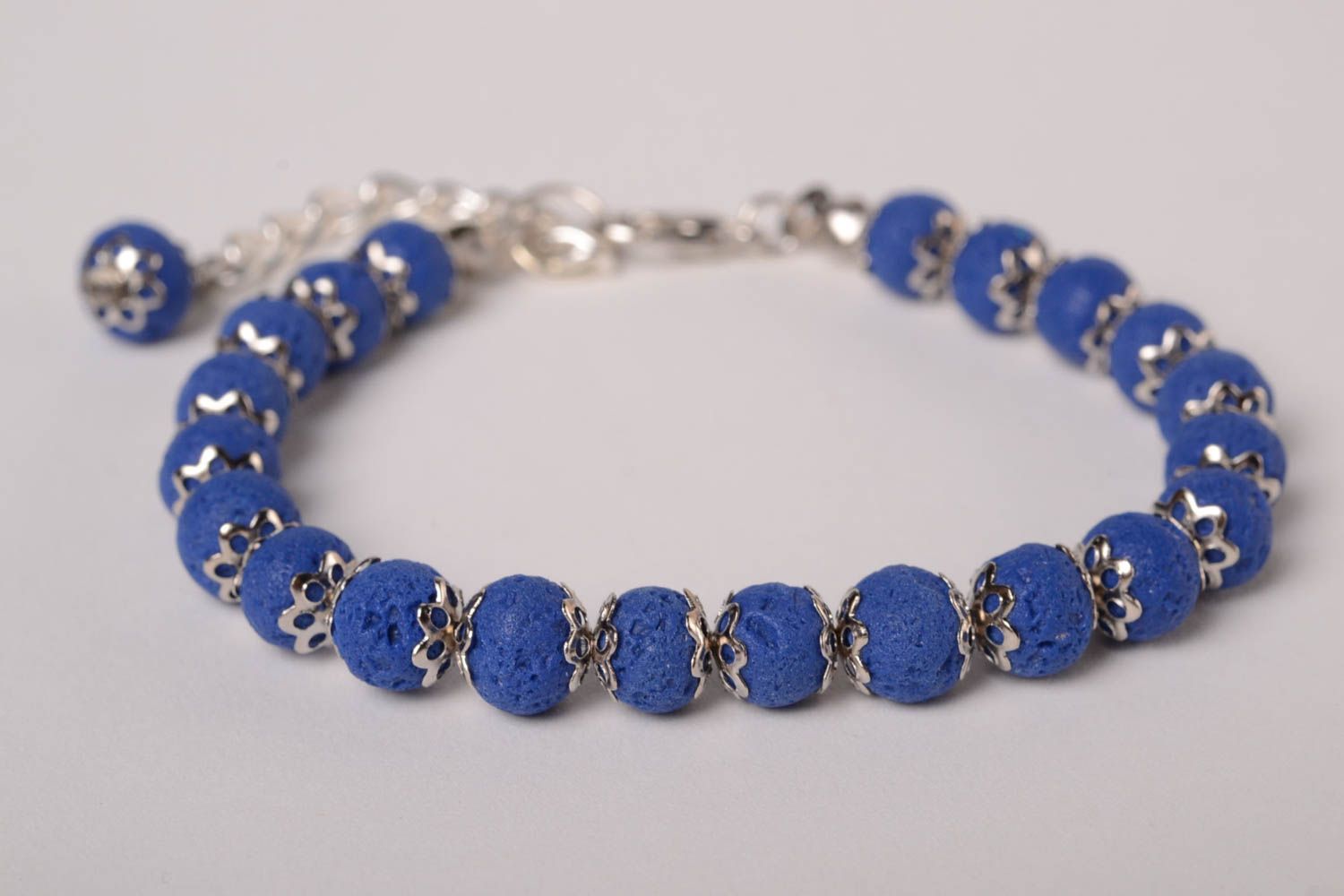 Синий браслет ручной работы браслет из полимерной глины подарок девушке фото 1
