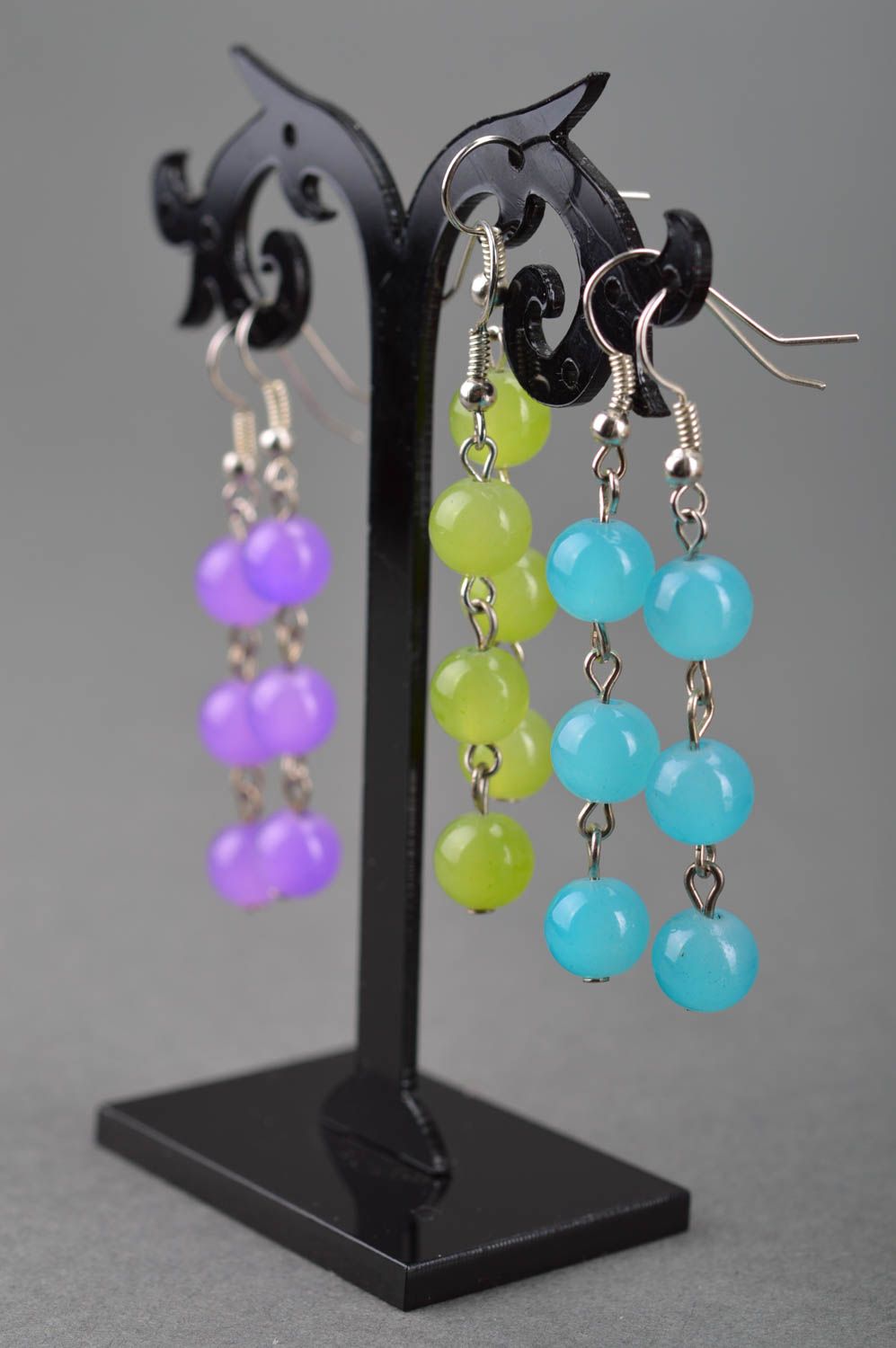 Set of 3 pairs of handmade long dangle beaded earrings green blue and violet photo 5