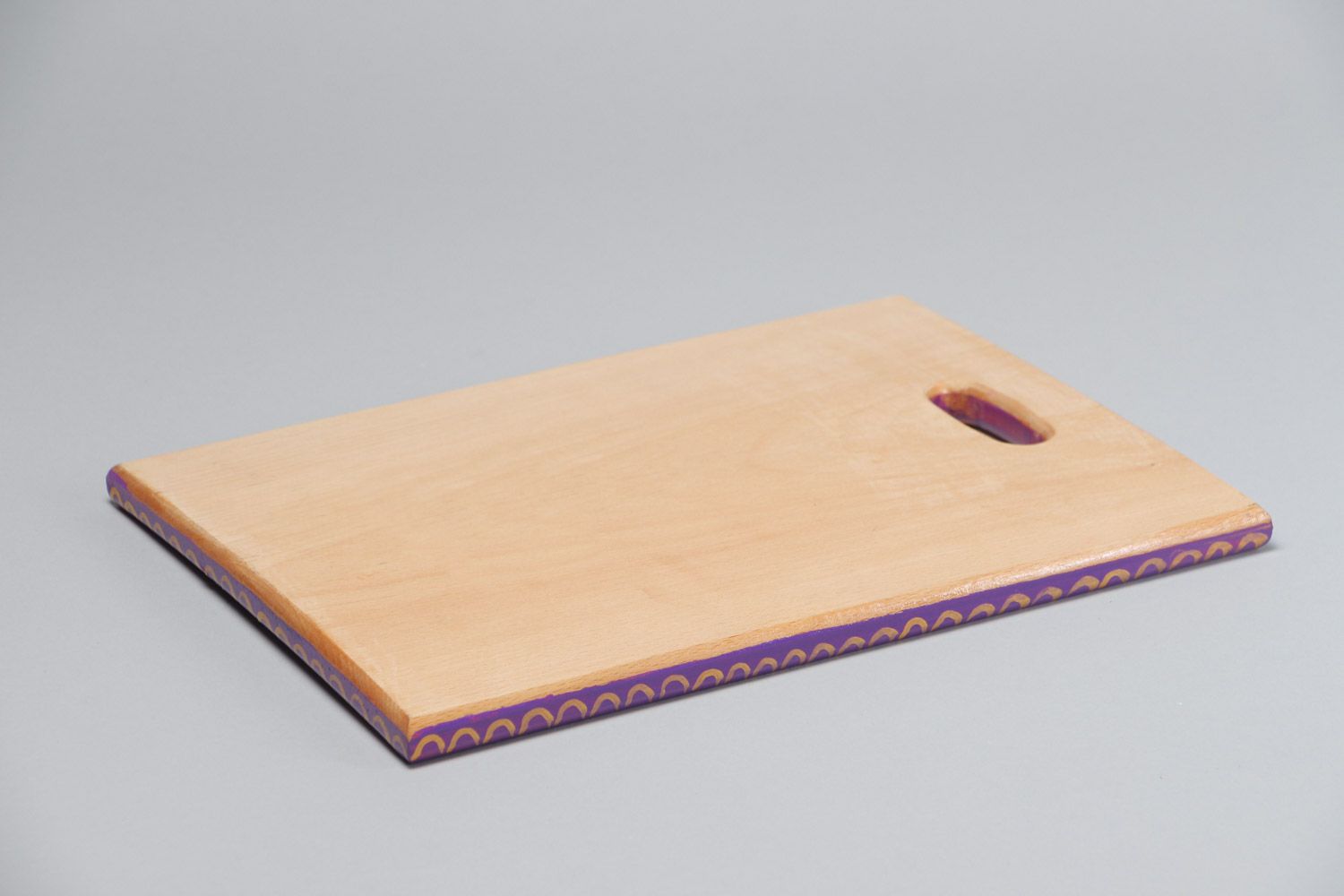 Tabla de cortar de madera artesanal rectangular pintada con acrílicos  foto 4