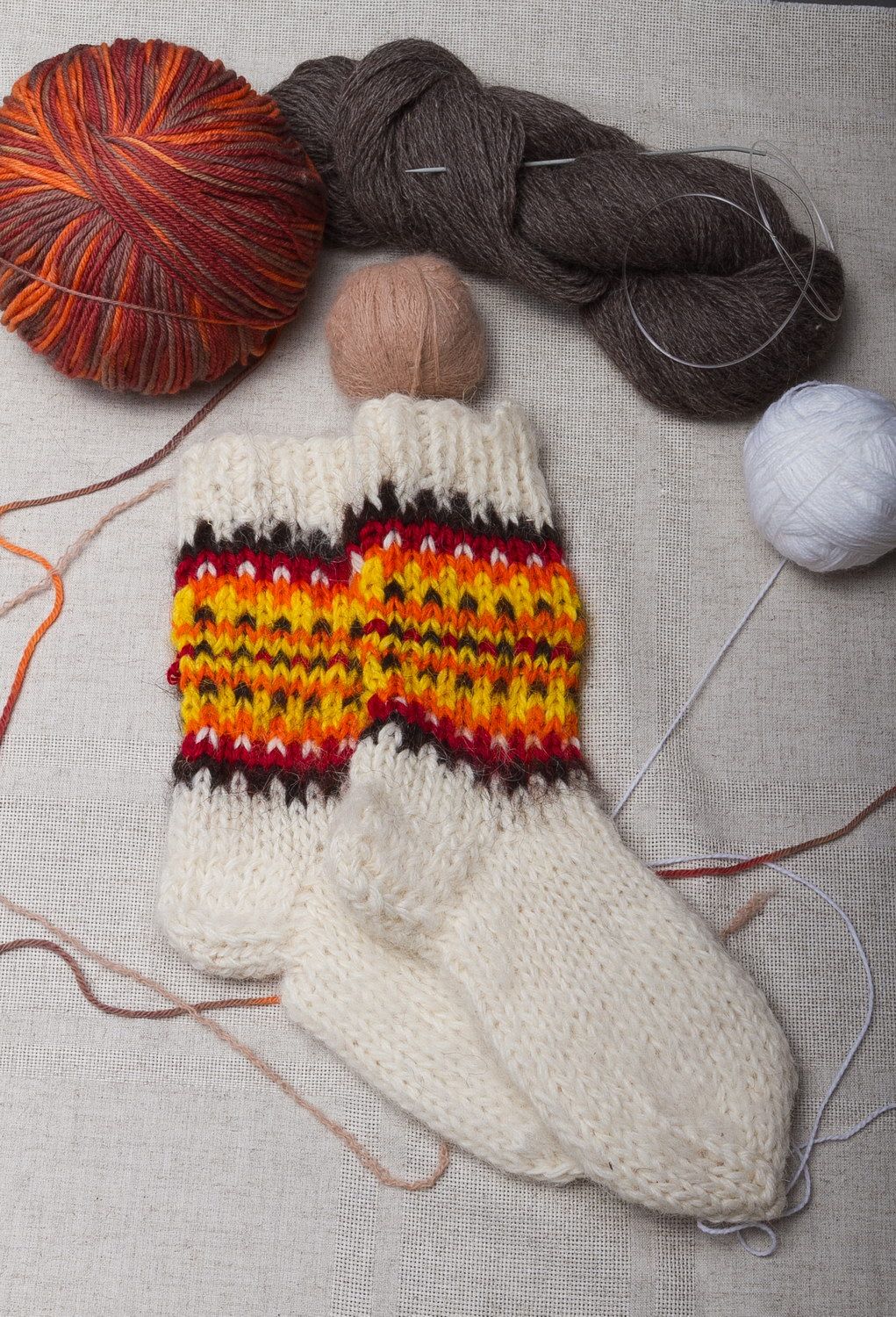 Bright wool socks for women photo 1