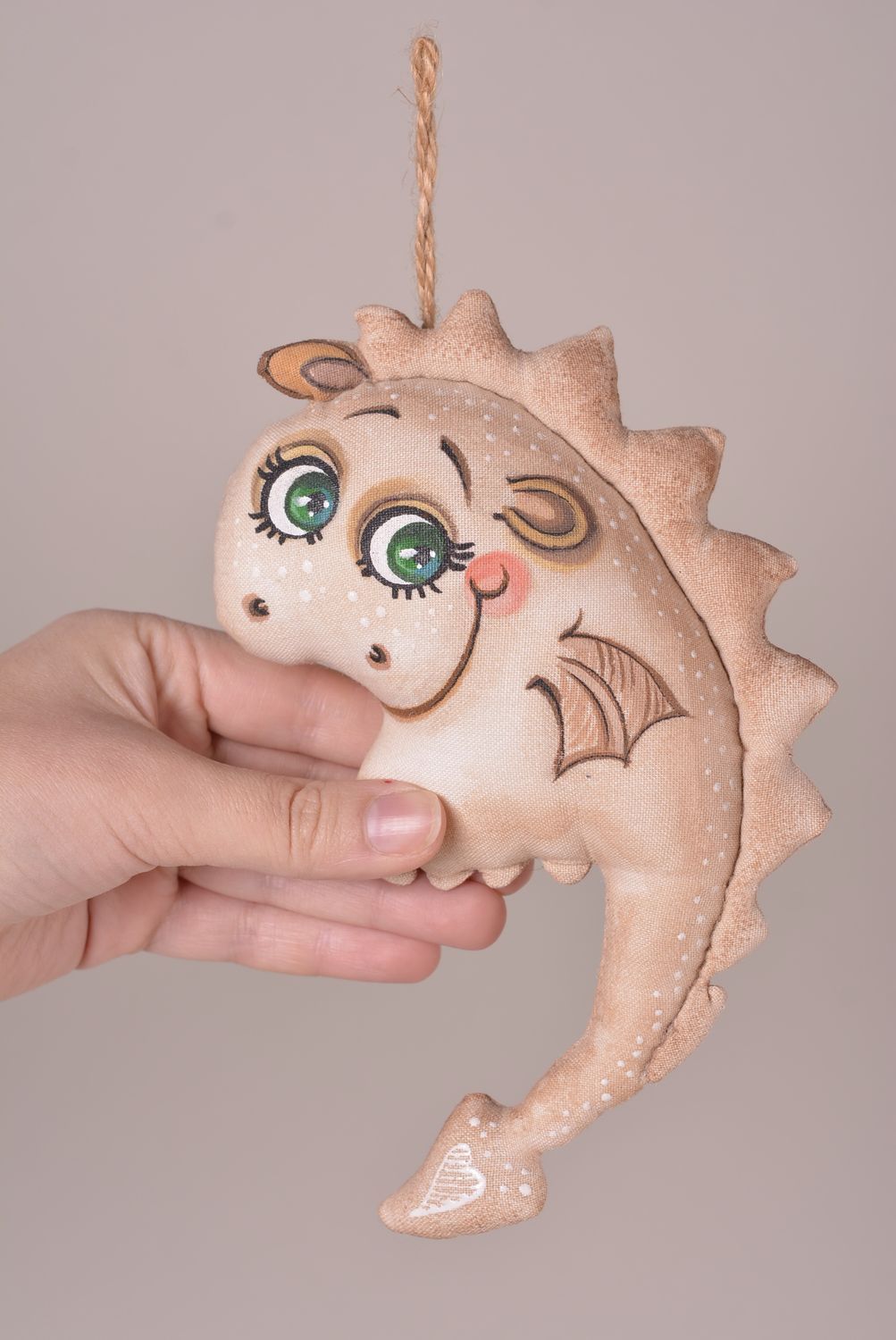 Игрушка ручной работы игрушка дракон маленькая с петелькой интересный подарок  фото 2