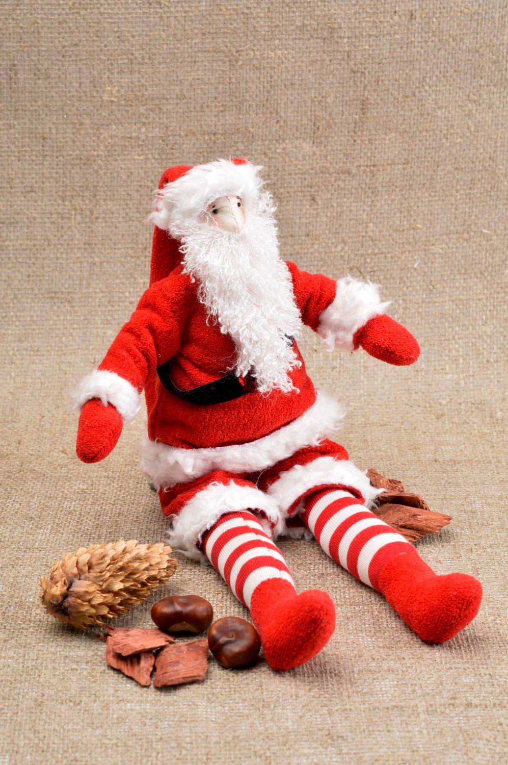 Peluche père Noël Jouet fait main en tissus Cadeau pour enfant décoration photo 1