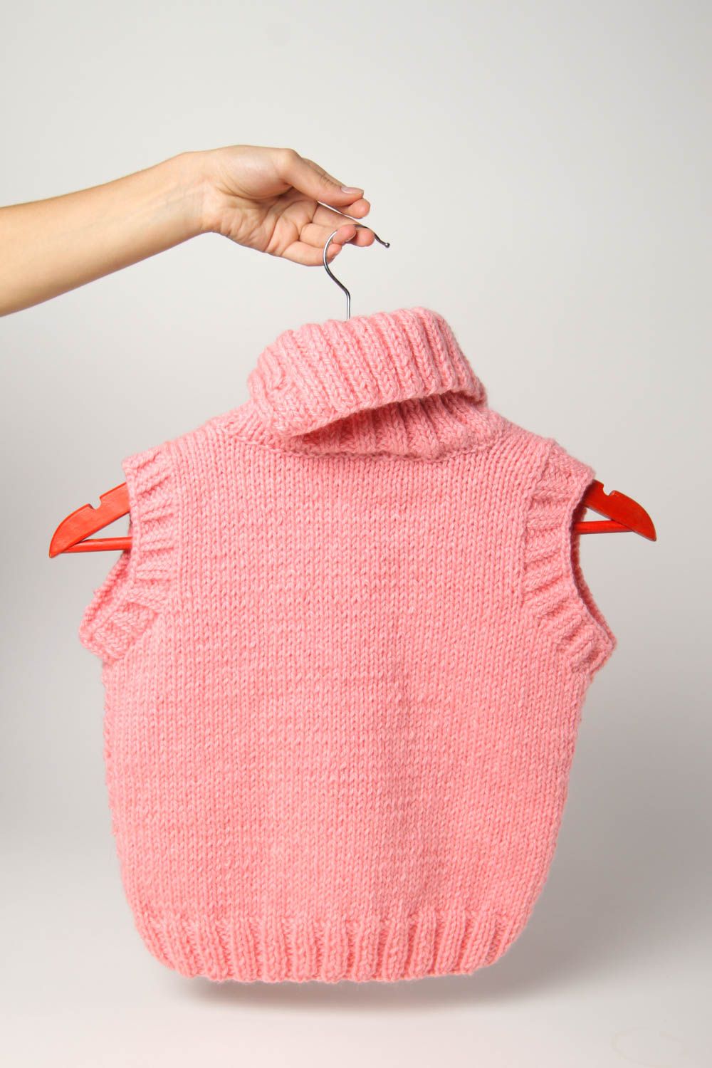 Designer vest pink winter waistcoat handmade vest knitted clothes for girls photo 3