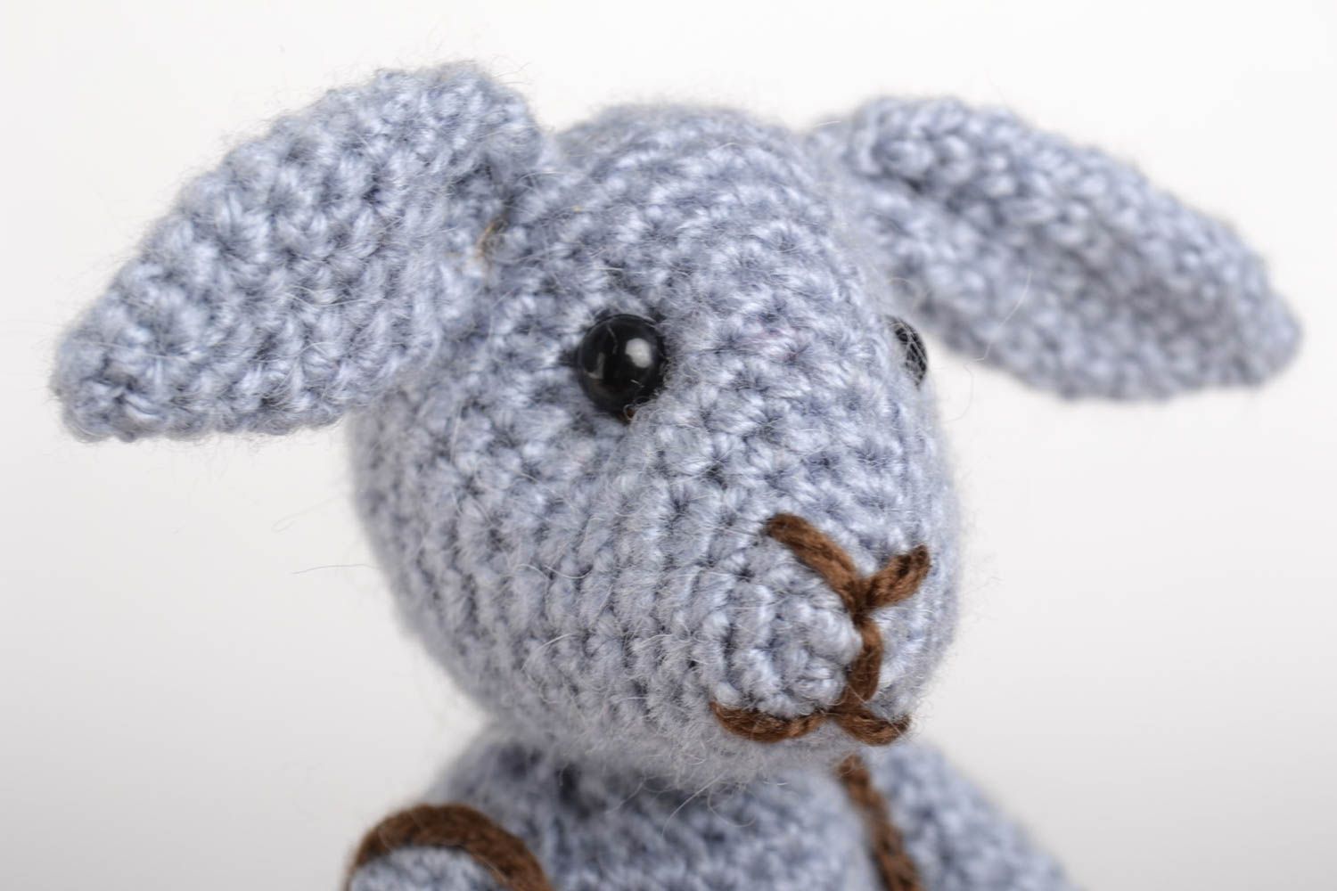 Jouets lapins tricotés Peluches faites main en mi-laine Cadeau pour enfant photo 5