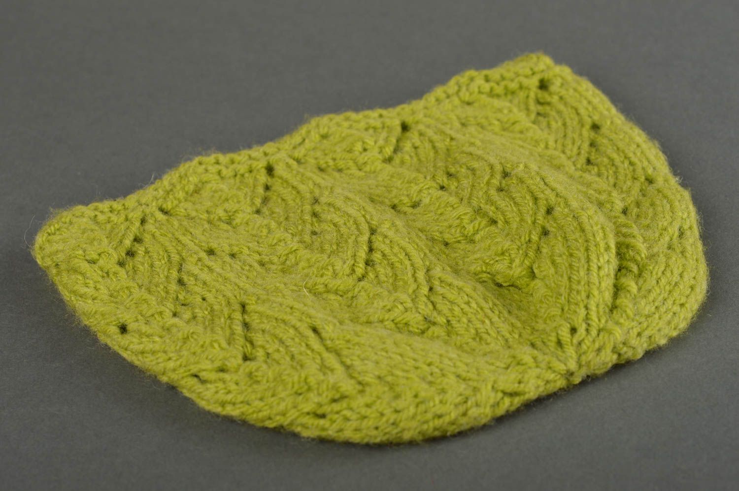 Gorro hecho a mano color verde lechuga regalo original para niñas ropa infantil foto 5