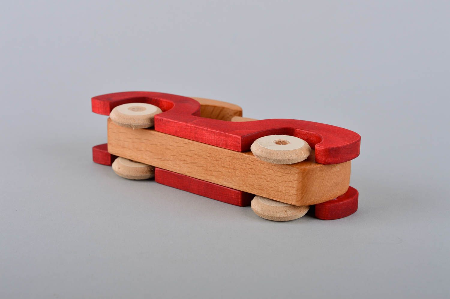 Handmade Spielzeug Holz Geschenk für Kinder Spielzeug aus Holz schönes Auto foto 4