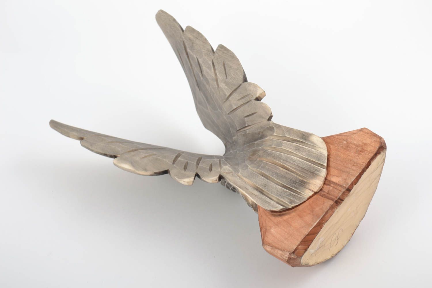 Figura de madera bonita artesanal talada con forma de águila para decorar casa foto 5