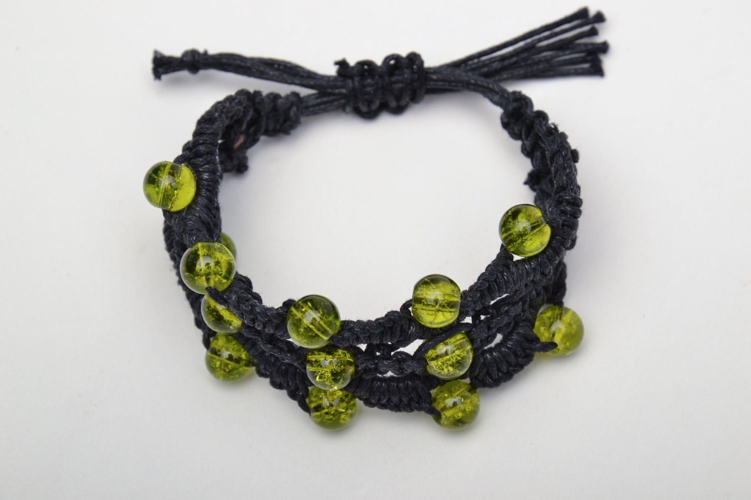 Bracelet en perles de verre tressé de lacet ciré en trois rangées fait main photo 2