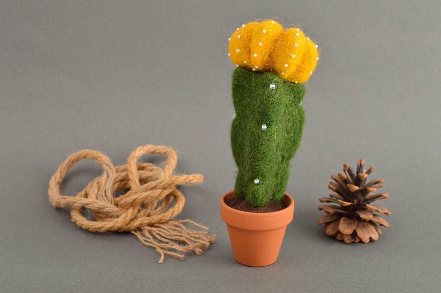 Cactus artificiel fait main Fleur déco laine pot céramique Déco maison photo 1