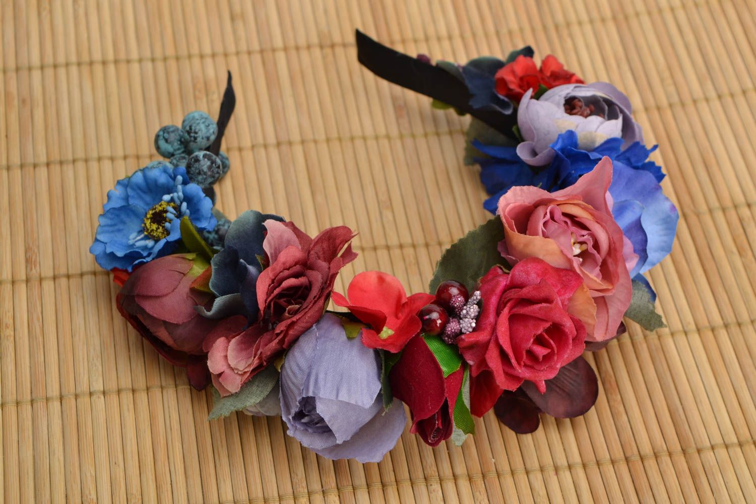 Unusual headband with artificial flowers Red Rose photo 1