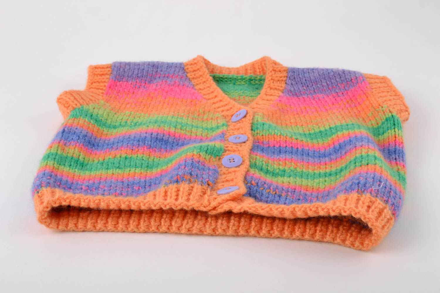 Chaleco tejido rayado multicolor artesanal de lana con botones foto 2