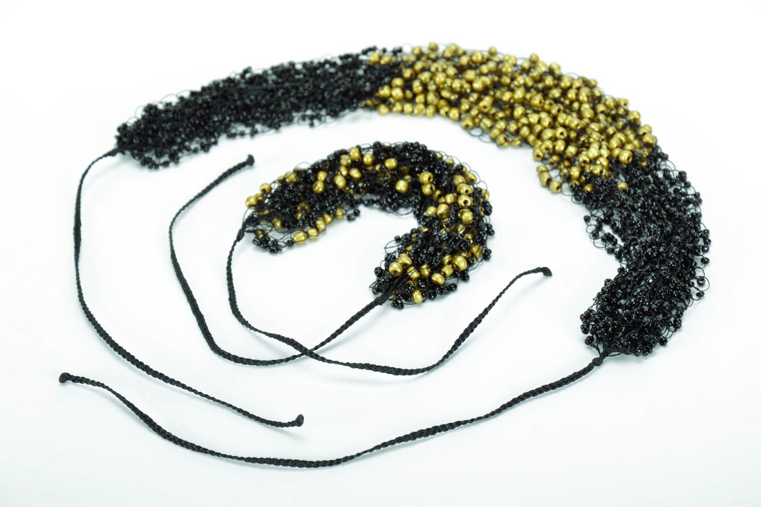 Schmuckset aus Perlen: Collier und Armband foto 4