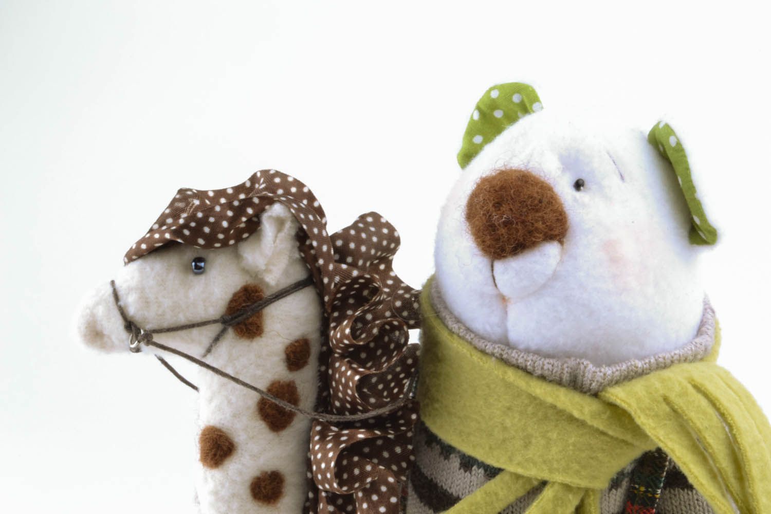 Soft interior toy Alps Gentleman photo 4