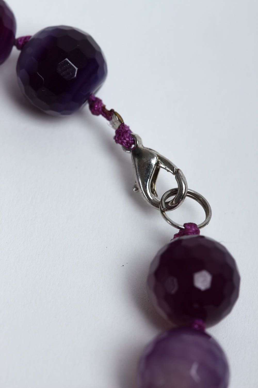 Браслет ручной работы фиолетовый женский браслет агат красивый браслет на руку фото 4
