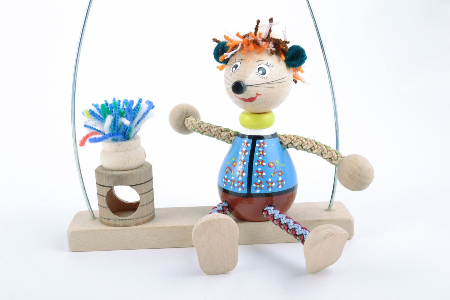 Handmade originelles buntes Holz Spielzeug Maus auf der Bank Geschenk für Kind foto 3