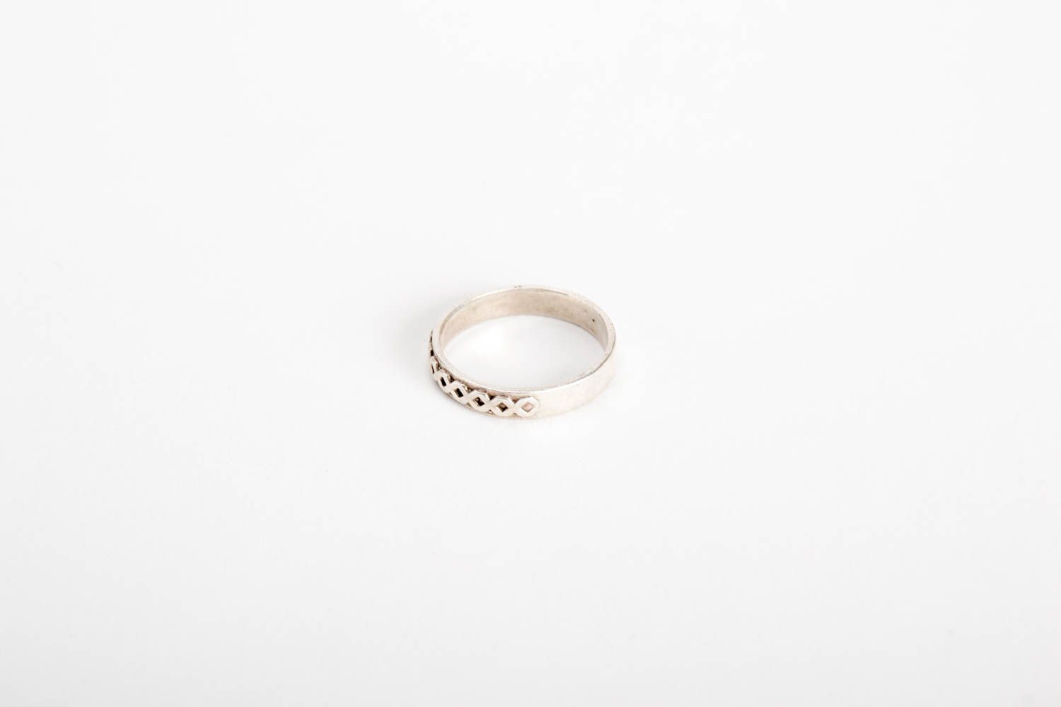 Женское кольцо ручной работы серебряное кольцо простое женское кольцо с узором фото 3